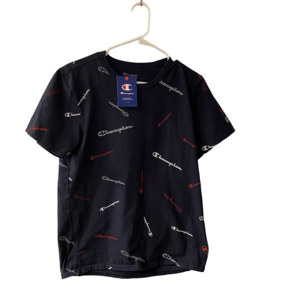 Champion Tossed Scrip Logo T-Shirt size Medium. NWT